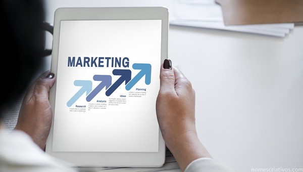 Nomes slogans marketing digital