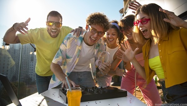 Nomes confraternizacao amigos