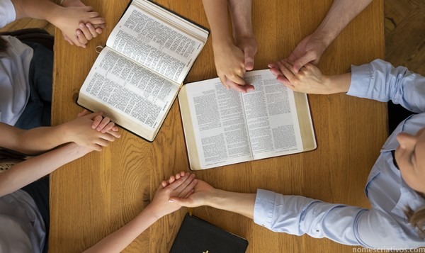 Nomes grupos amigos cristaos