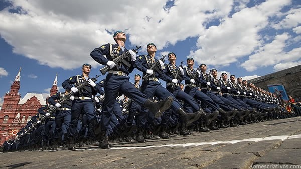 Nomes marchas militares